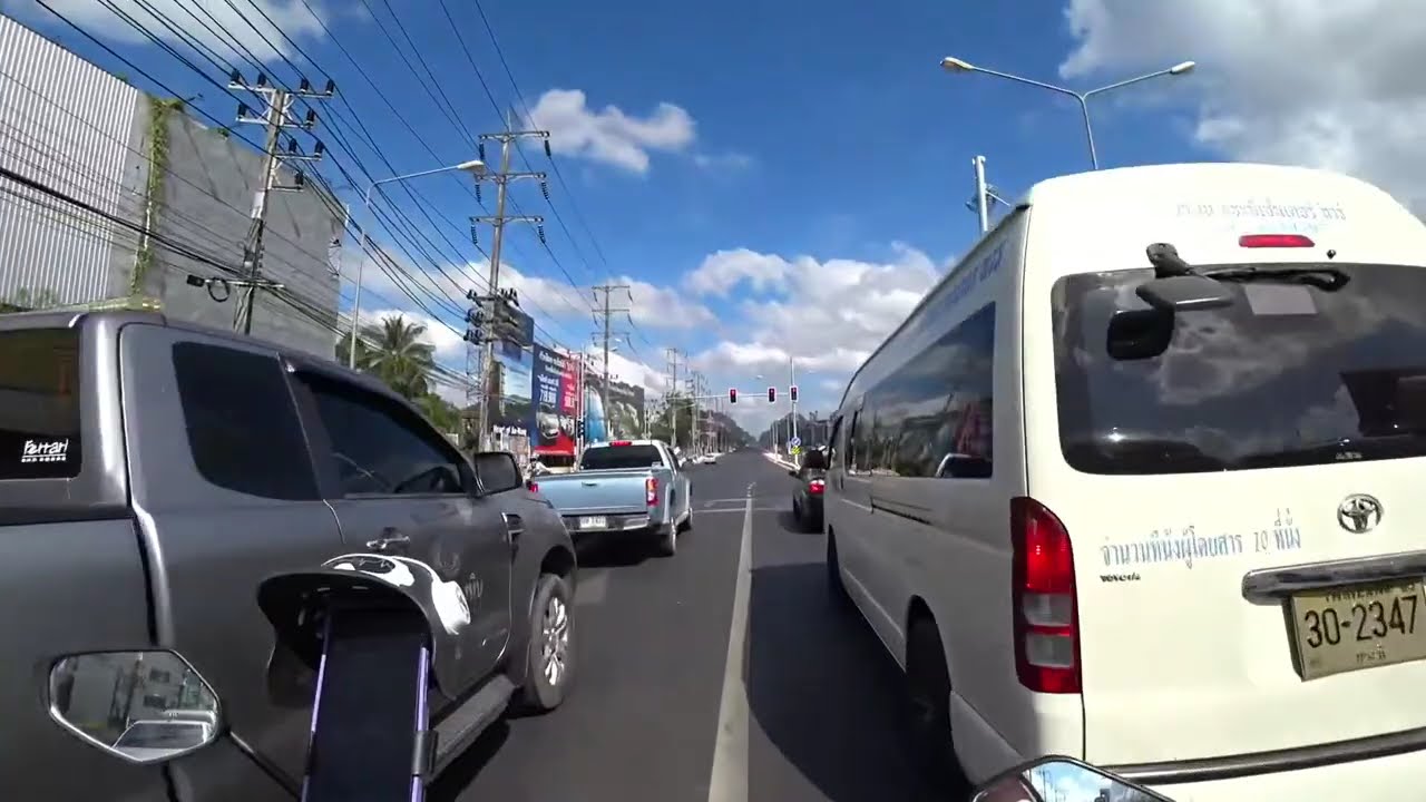 WELTREISE TAG 1730 - THAILAND - KRABI // Heute: INSPEKTOR KAY UND DER FALL DES FLÜSSIGEN SMARAGD