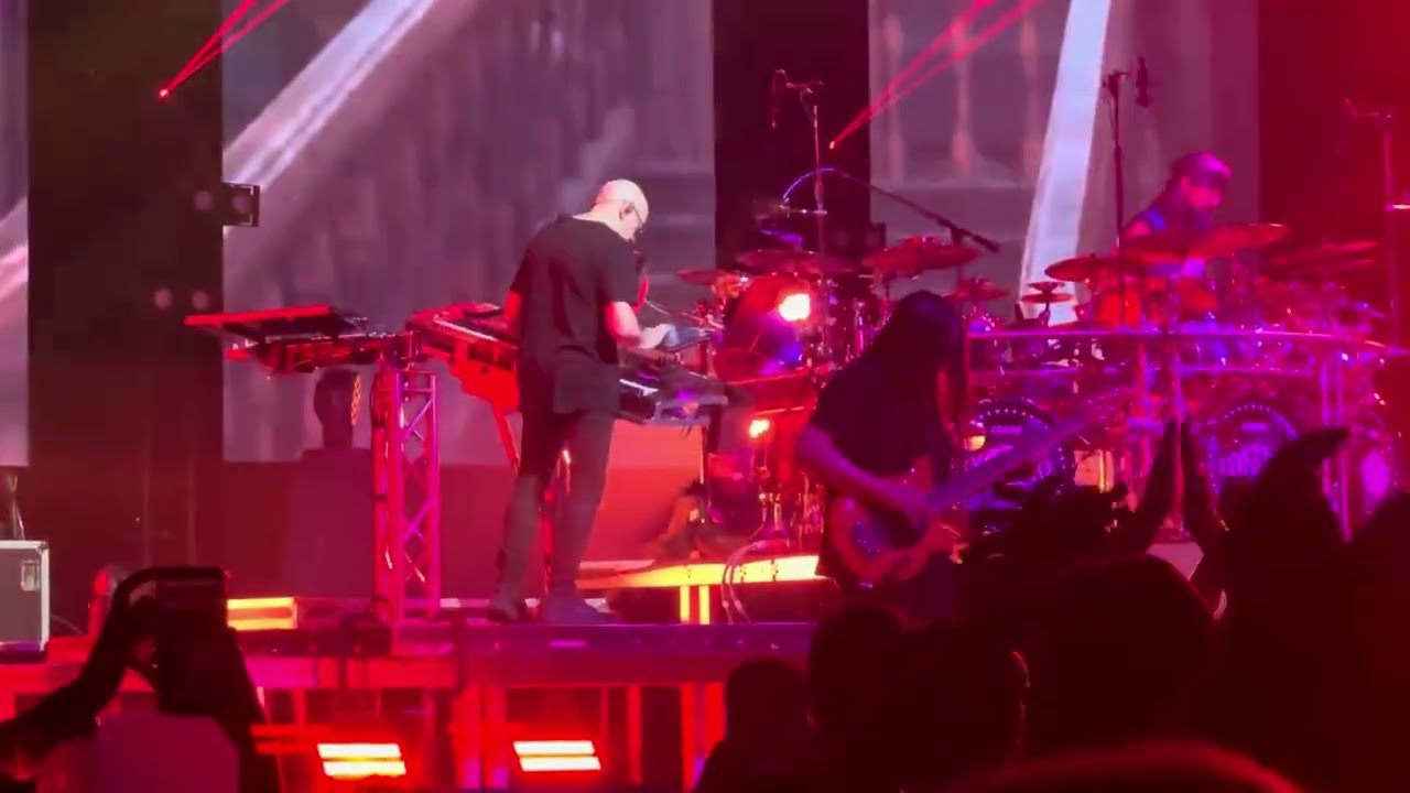 Dream theater - home 