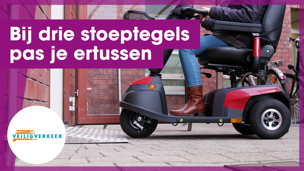 Manoeuvreren in een fietsenstalling | Scootmobieltips | Veilig Verkeer Nederland