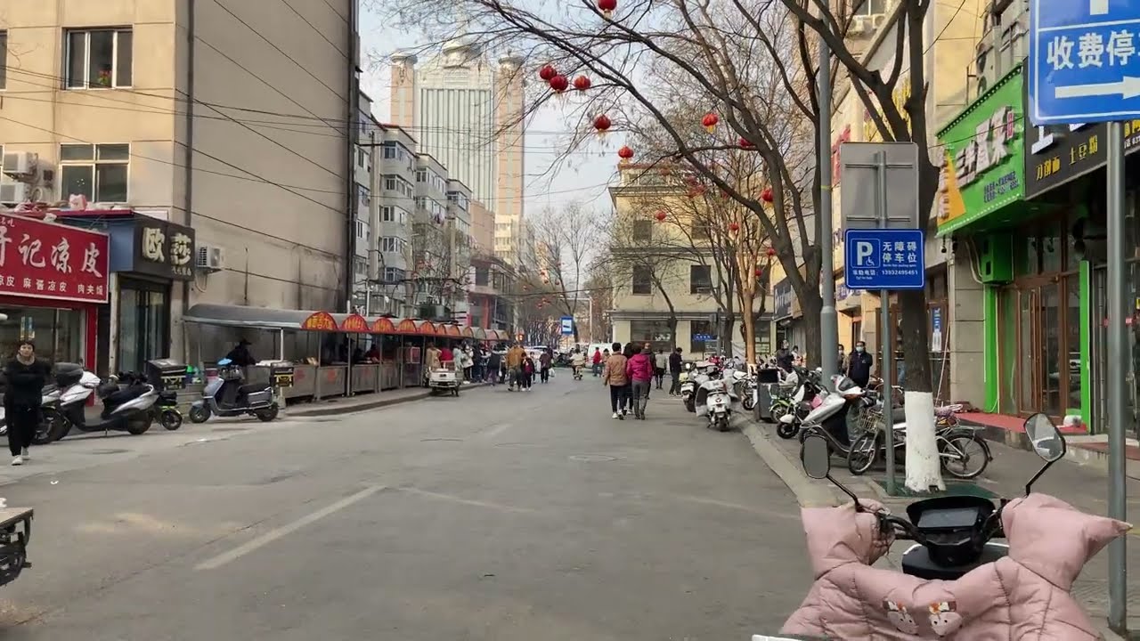 A Glimpse into Everyday Life in Chengde, Hebei, China