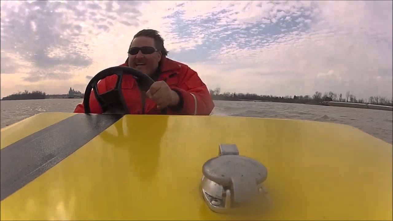 Beisemeyer 17' outboard Mercury Tower Of Power 150 HP Boat