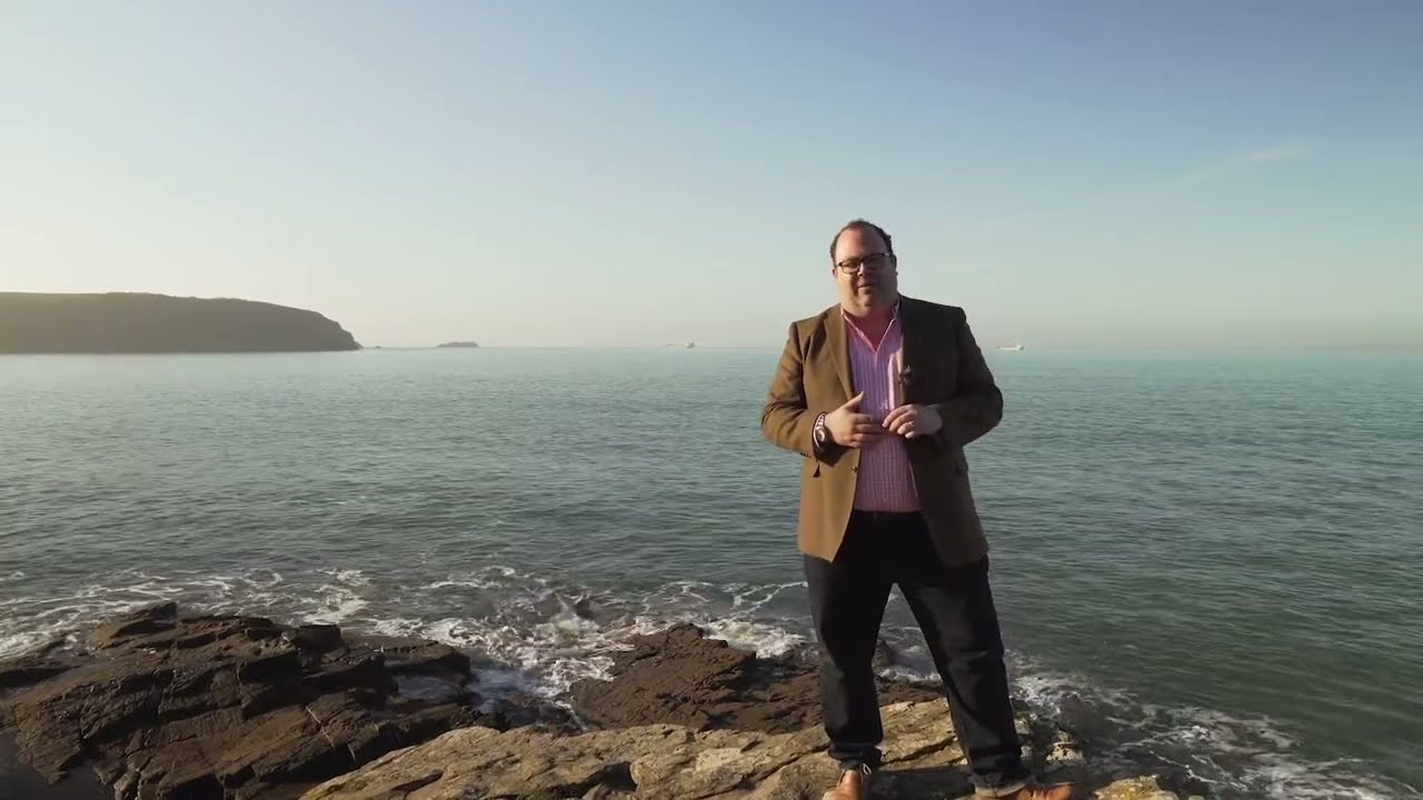 Take a Quick Tour of the Wonderful St Brides Bay Pembrokeshire with Dan Thomas of Luxury Welsh Homes