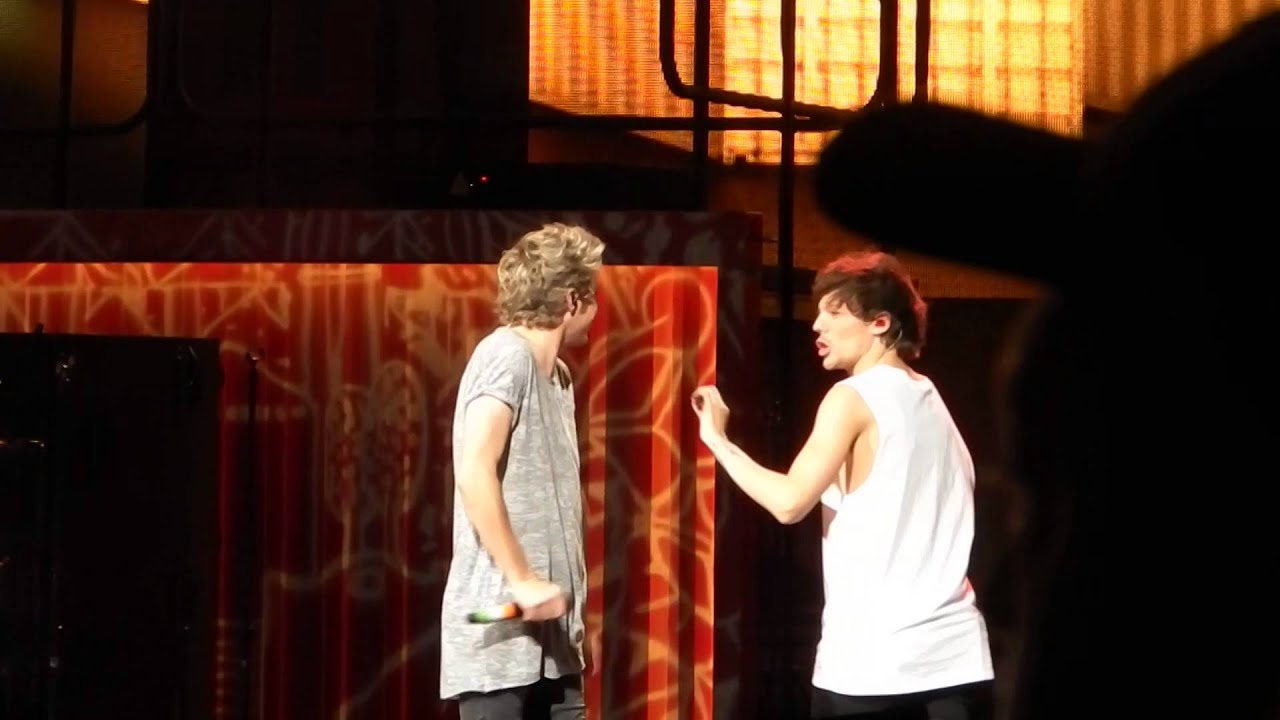 One Direction thanks the Band-What Makes You Beautiful-Charlotte, NC 9/28/14