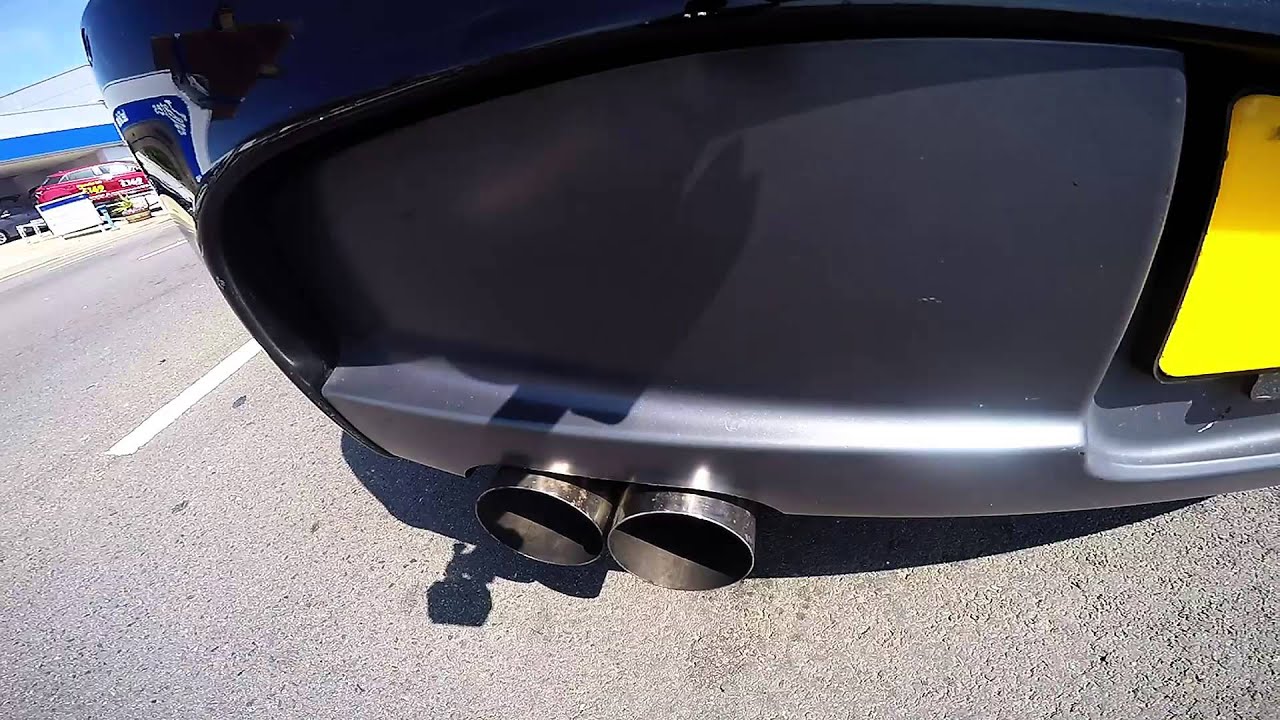 BMW 130i Exhaust/Acceleration/Popping