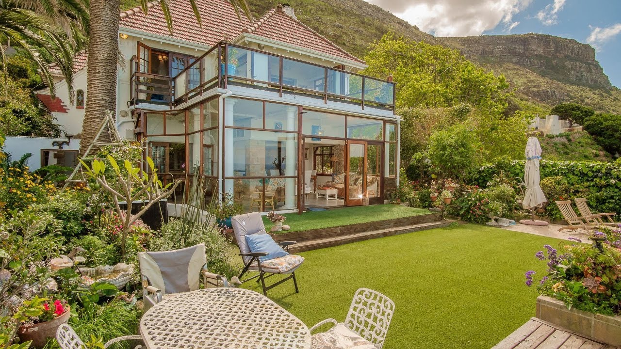 St James | 4 bedroom house for sale | Pam Golding Properties