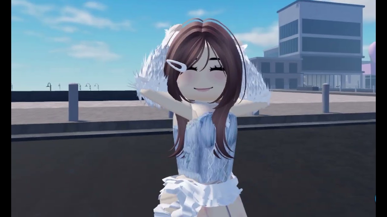 ✨Cover de ABCD de Nayeon en Roblox 