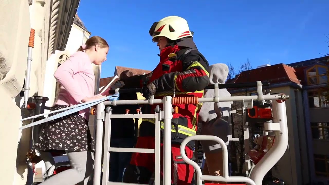 Hilfe, unsere Schule brennt! - Ein Brandschutzfilm des JWG