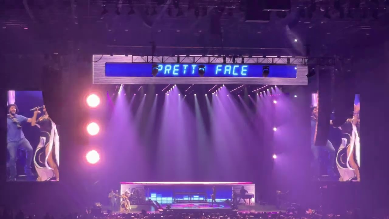 Shania Twain “You’ve Got A Way” & “Playlist Medley” Live @ Acrisure Arena Palm Springs, CA 5/31/2023