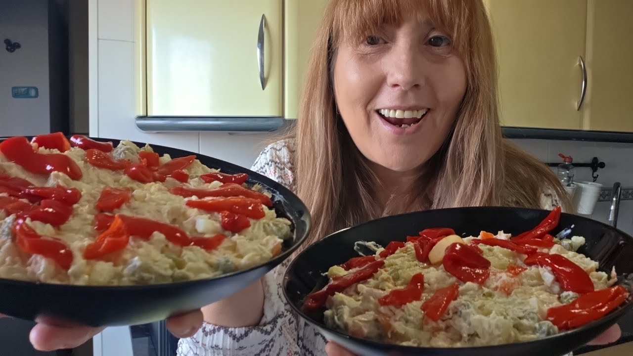 Cómo hacer una Ensaladilla Rusa de 10 siendo un caos en la cocina