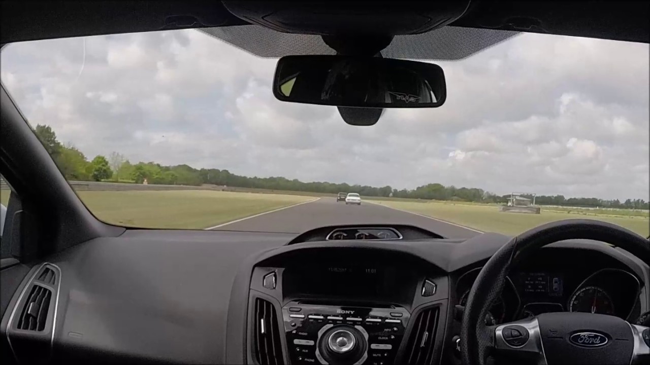 Castle Combe Pure Ford 13/5/17 10.45 Mountune MR300