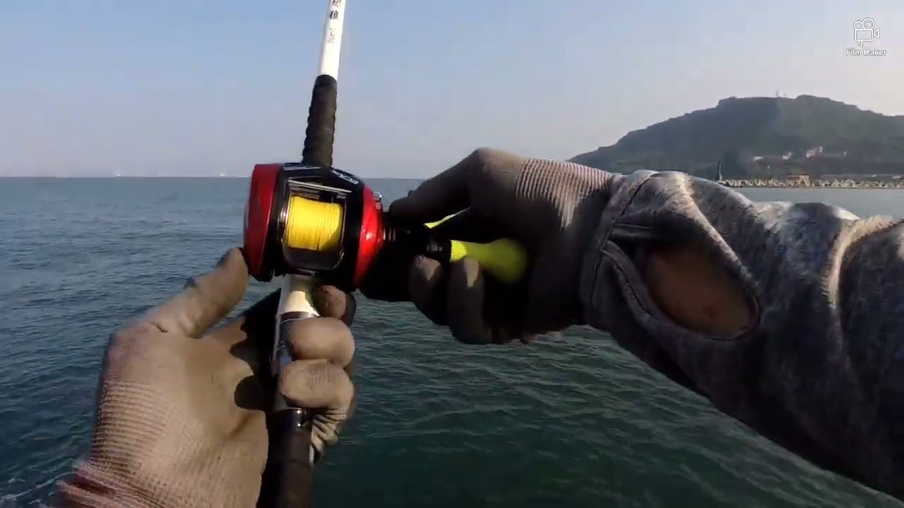 燈頭中爛  “添啊‘’  一進一出差點就領飯盒......tailwalk elan super wide power 小鐵30g前導8號加14號磯釣竿450 2號 惡狼