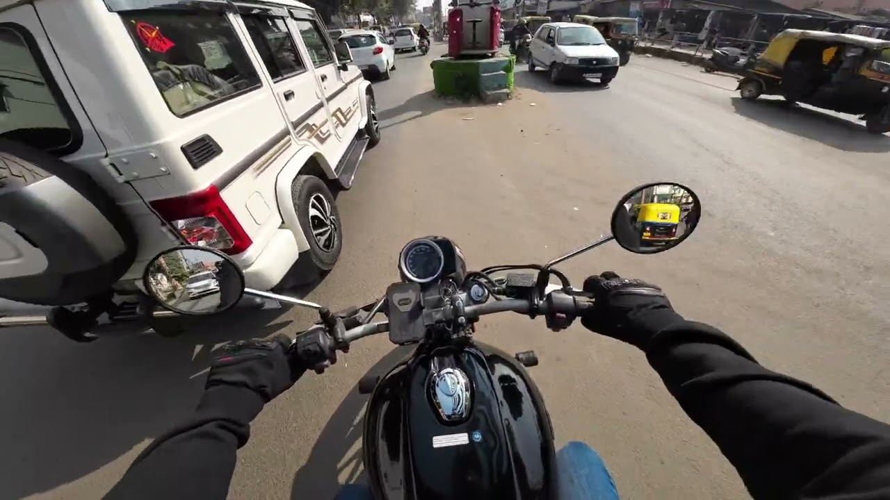 Experience the raw streets of Dimapur on a busy Tuesday through this POV ride on the Honda CB350RS