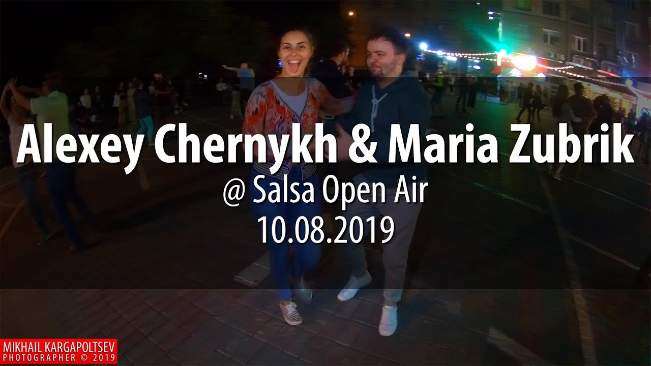 Alexey Chernykh & Maria Zubrik social dancing @ Salsa Open Air 10.08.2019