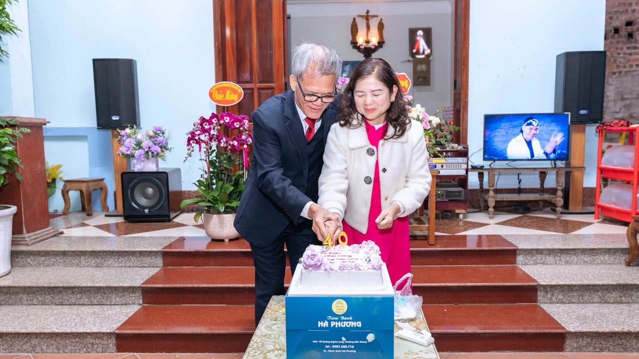 ÔNG BÀ  TIẾN LAN   KỶ NIỆM 40 NĂM NGÀY CƯỚI