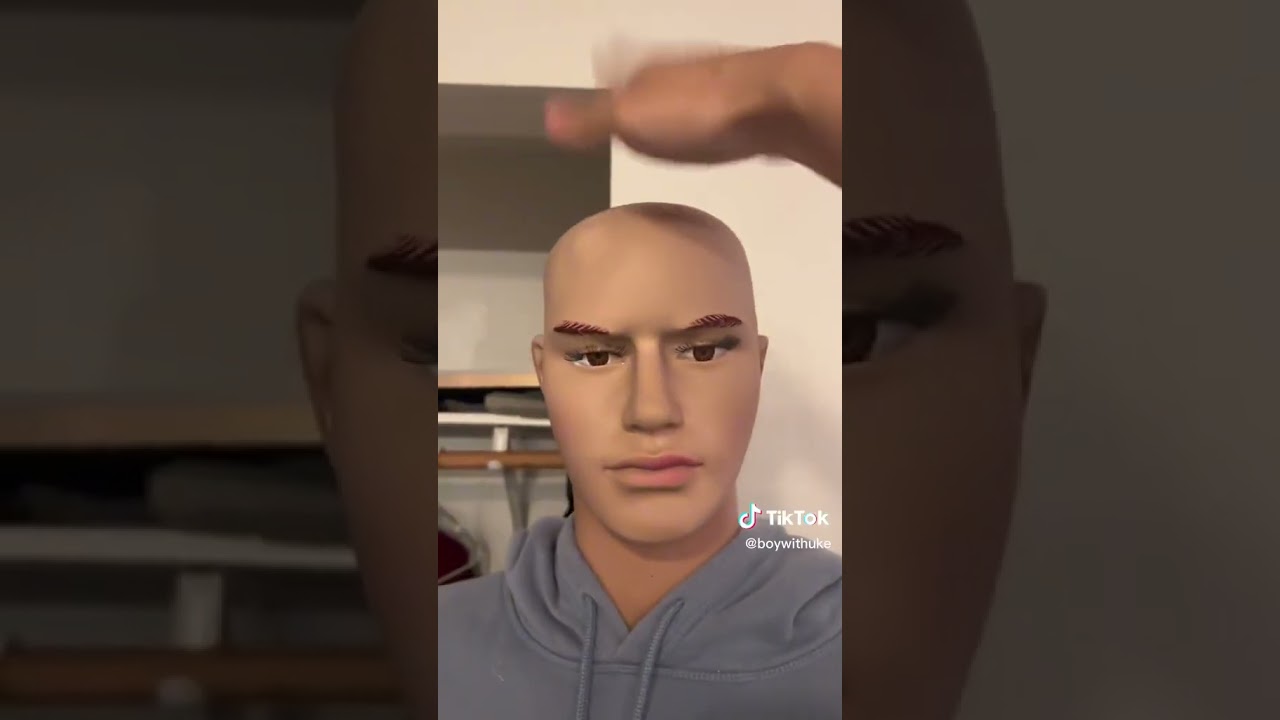 BoyWithUke shows us how to write an absolute banger