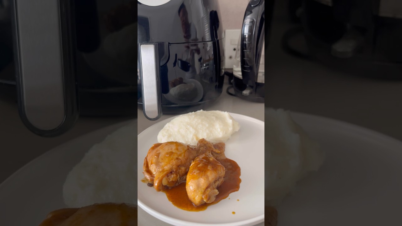 Simple chicken stew recipe for your pap 🤤 #chickenstewrecipe #cooking #cookingvideo #youtubechamps
