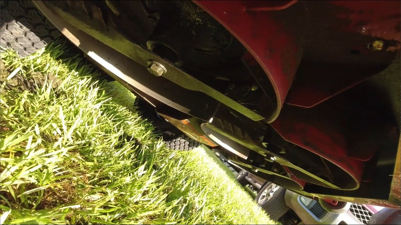 Toro 2000 Mulch Kit Install