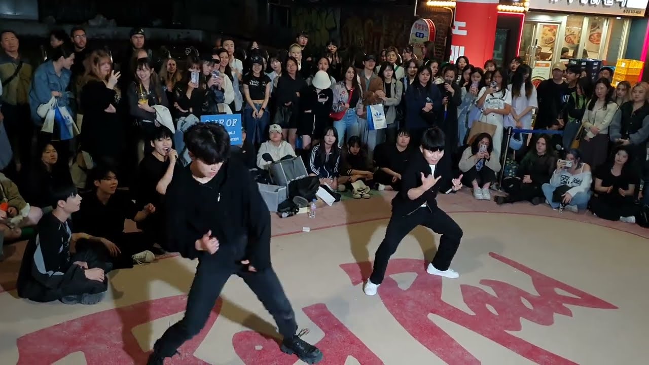 [STREET ARTIST] ONE OF. INTERACTIVE HONGDAE BUSKING. 240512.