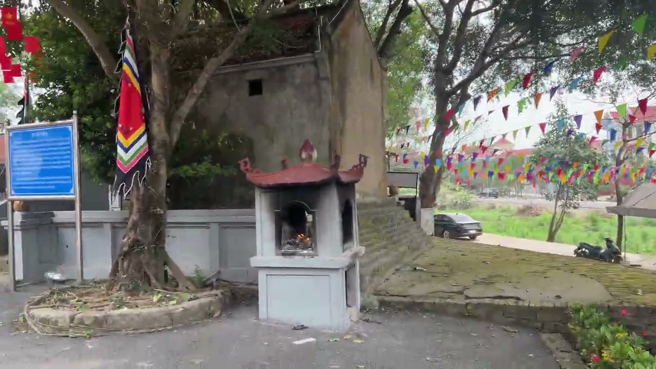 Thăm quê Hai Bà Trưng tại Hát Môn