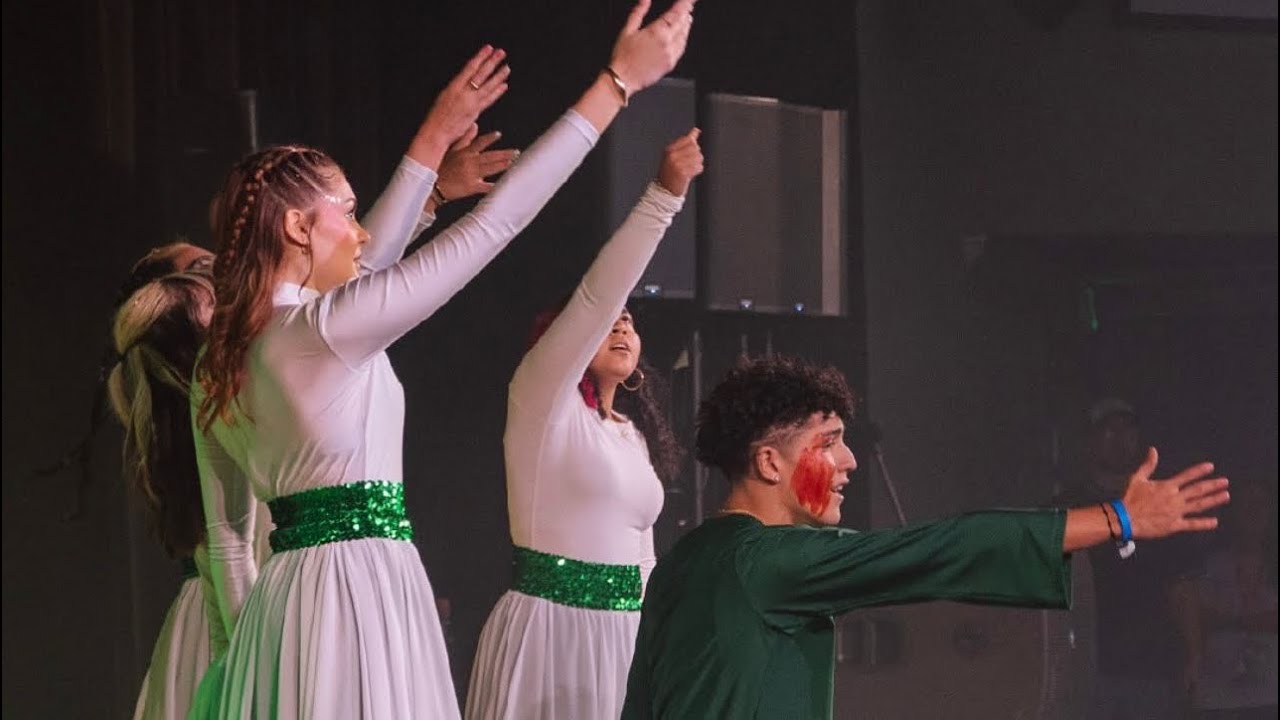 Danza Cristiana - Rompan El Techo @Genesiscolonoficial  Talent show Danza Primer Lugar 