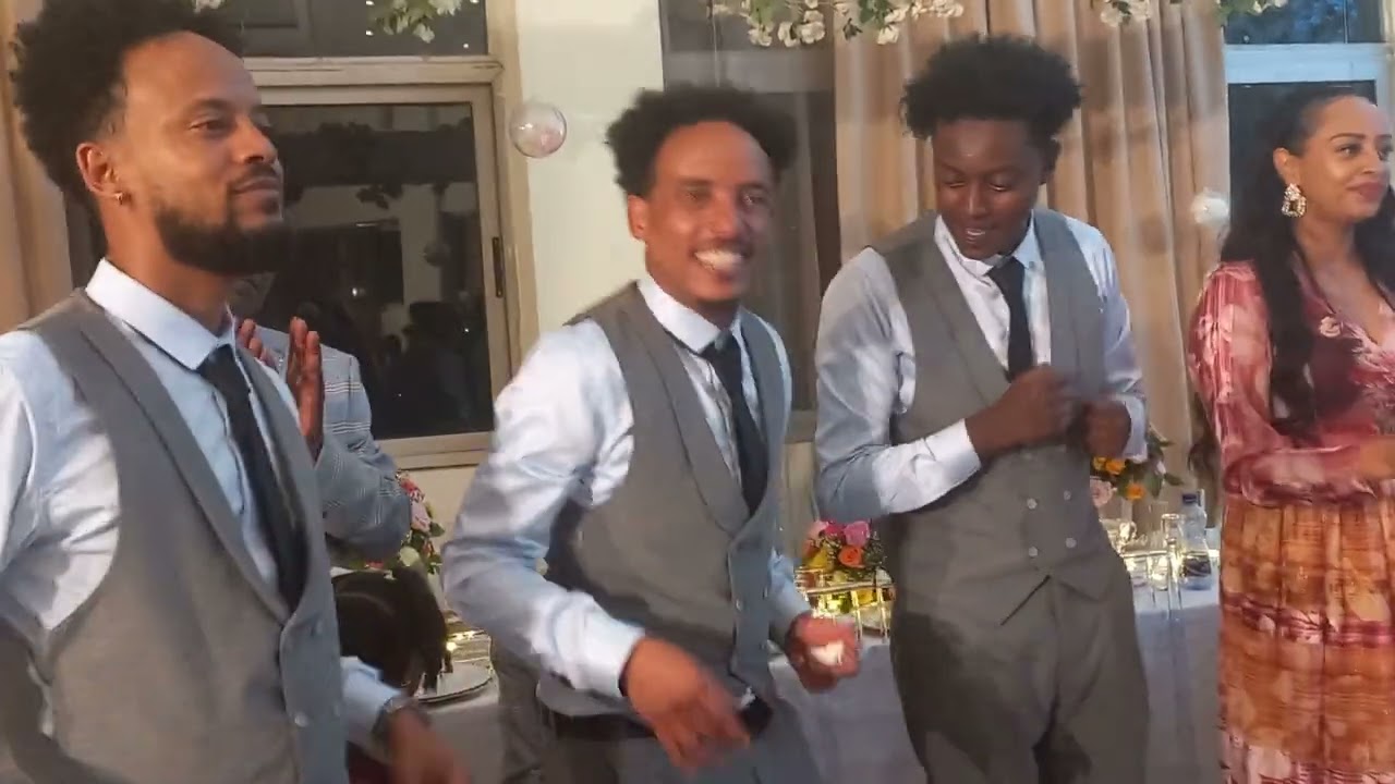 new eritrian #wedding artist ተዋሳእቲ  ሳዕስዒት ሳልሳ  ብቅዓት ዘራይሉ መድረክ  2022@haratentertainment