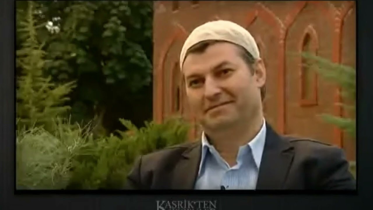 Gavsı Kasrevi (k.s.), küçük sofi ile konuşuyor...