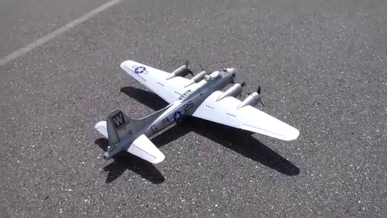 Guillows B-17 R/C quick flight.