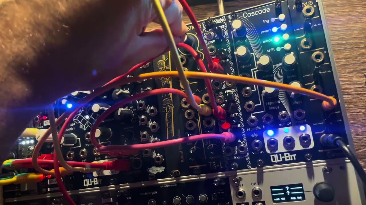Work on #doepfer A101-8 Photo Phasing #eurorack #modularsynth 