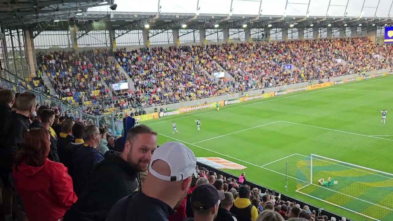 Dunajska Streda - Slovan vitazny gol V. Weiss penalta, strkanice, cervena karta 7.5.2023