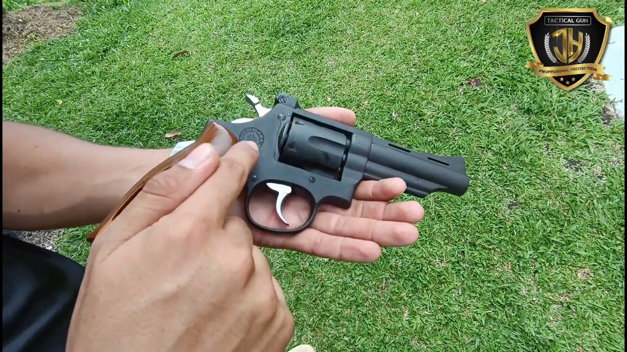 Revolver Llama Martial calibre 38 spl