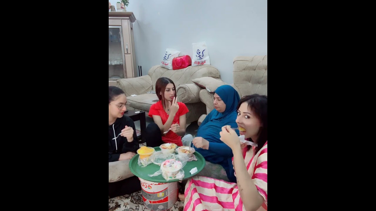 اول ظهور لي بنات مرات ابويا😃❤️