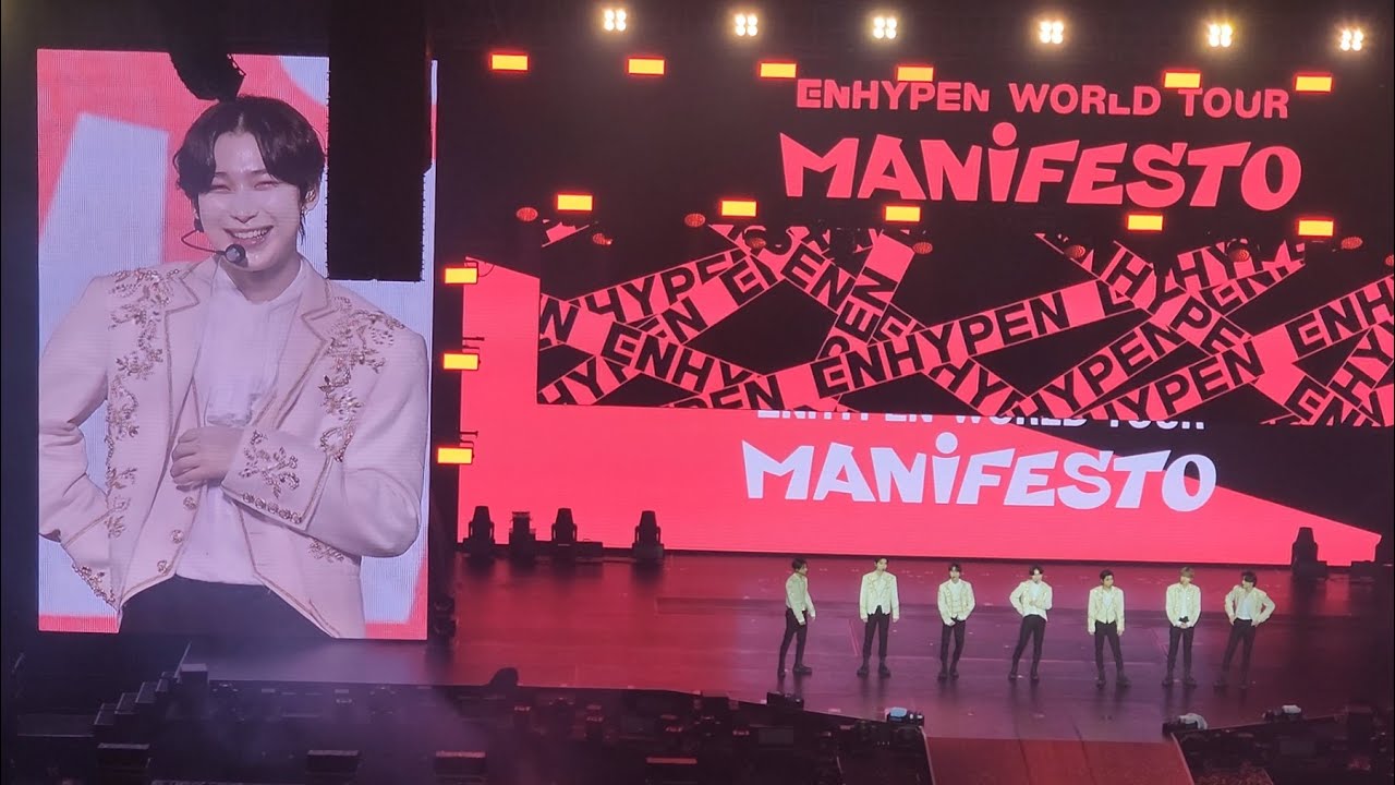 ENHYPEN World Tour MANIFESTO in Manila 230205 | Ment, ENGENE bong wave