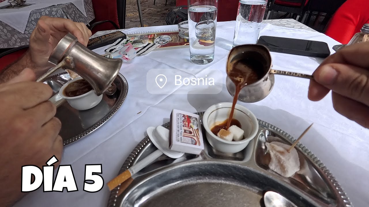 Café y cigarro en BOSNIA🇧🇦🚬 | Balcanes en moto - Día 5