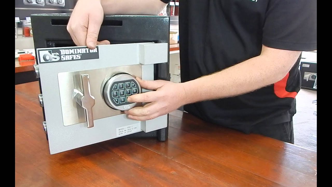 WYNNS DIY TIPS: LaGard Code Lock - Change Combination