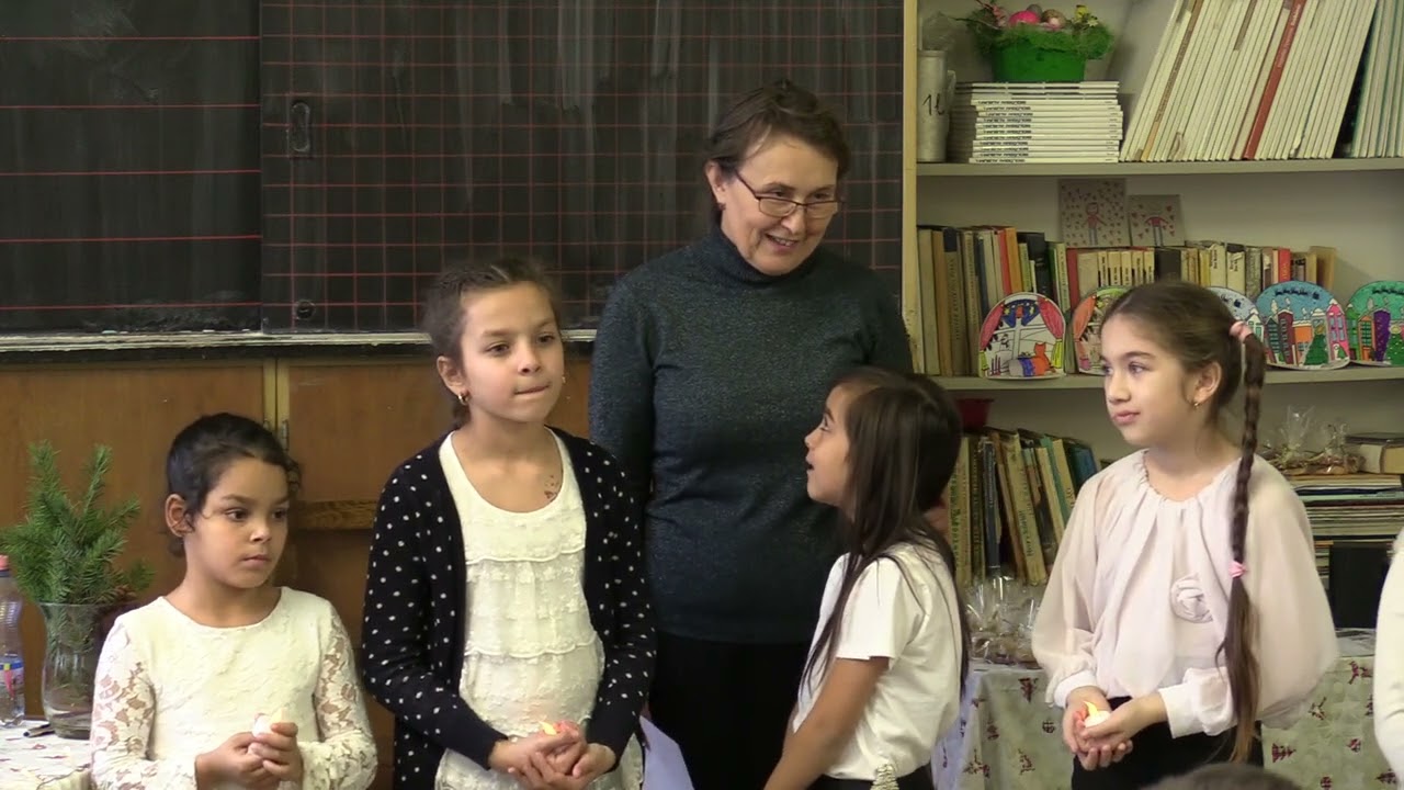 Téli rege versmondó verseny - A Püspökladányi Petőfi Sándor Általános Iskola rendezvénye