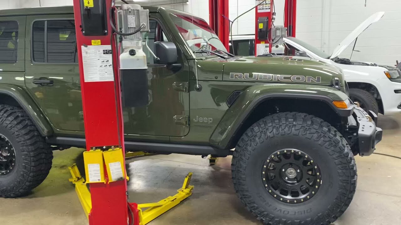 Putting 40&rdquo; tires on a STOCK 392 Rubicon