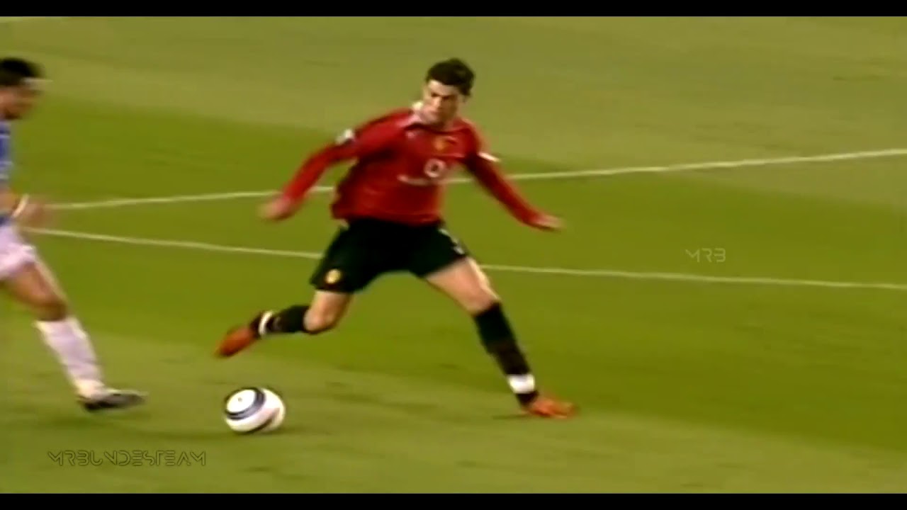 Cristiano Ronaldo 2005 Masterpiece Dribbling Skills Tricks Speed
