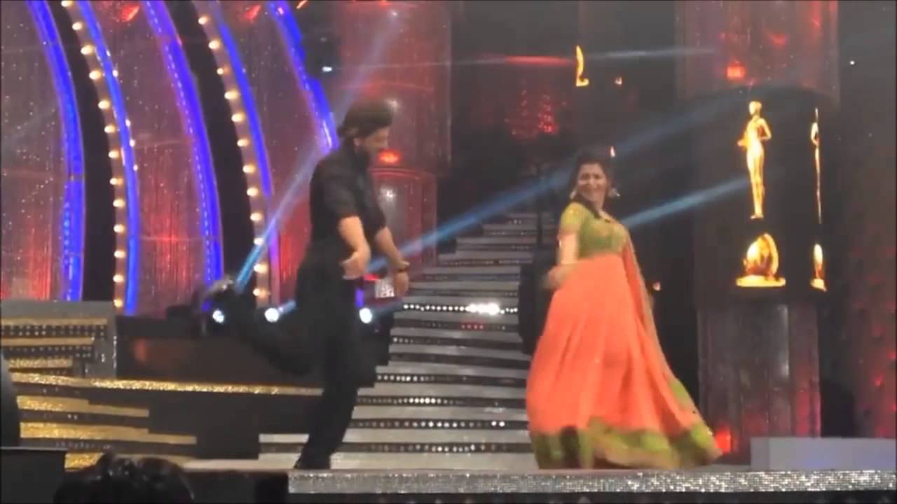 Vijay Awards 2014 DD and Sharuk Khan dancing for thaiya thaiya