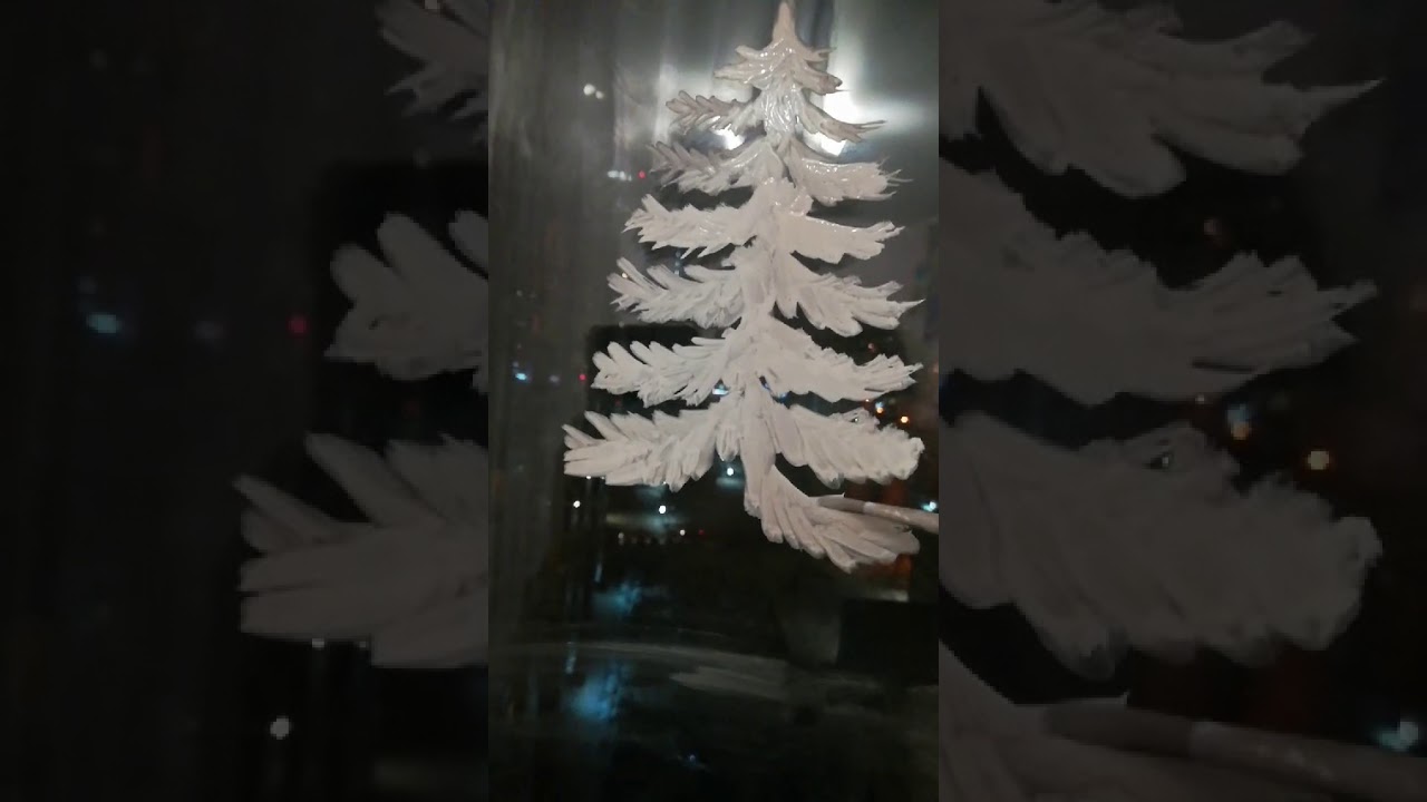 Рисуем "Елка на стекле"