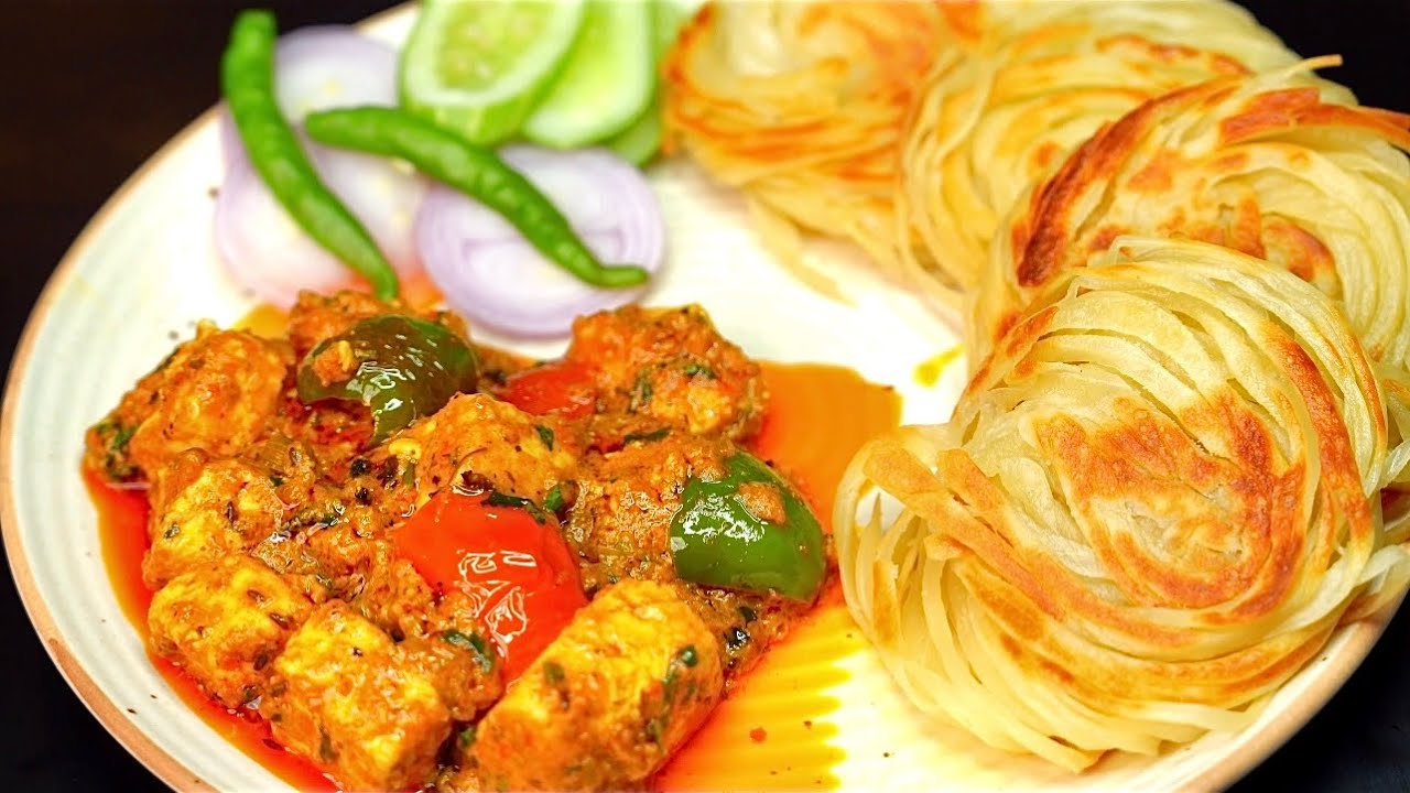 Sunday Brunch Menu - Paneer Bhuna Masala with Bun Paratha | घर पर सबका मन Restaurant में खाने का था