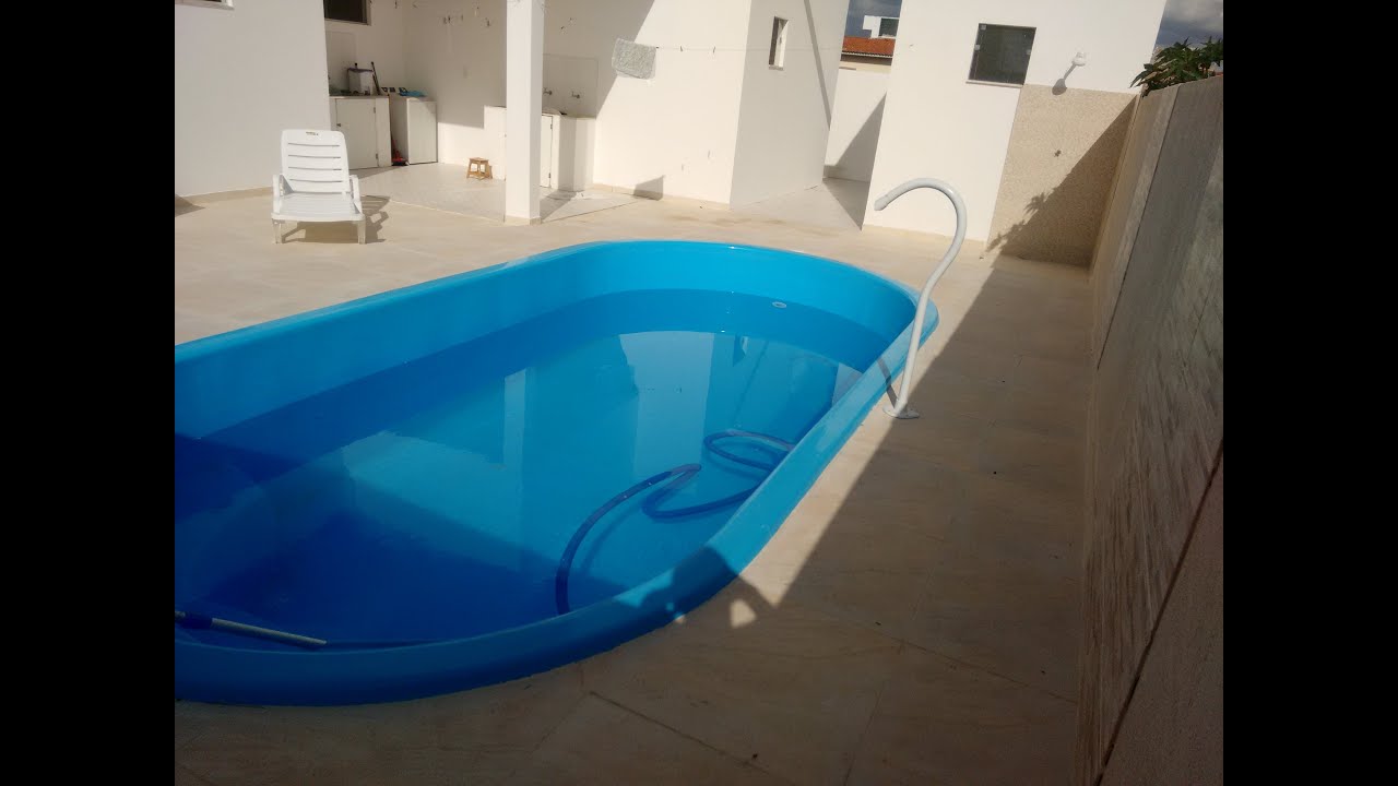 Instalação de piscina de fibra de vidro - Antes e depois - Glasterm Pool - Classe A