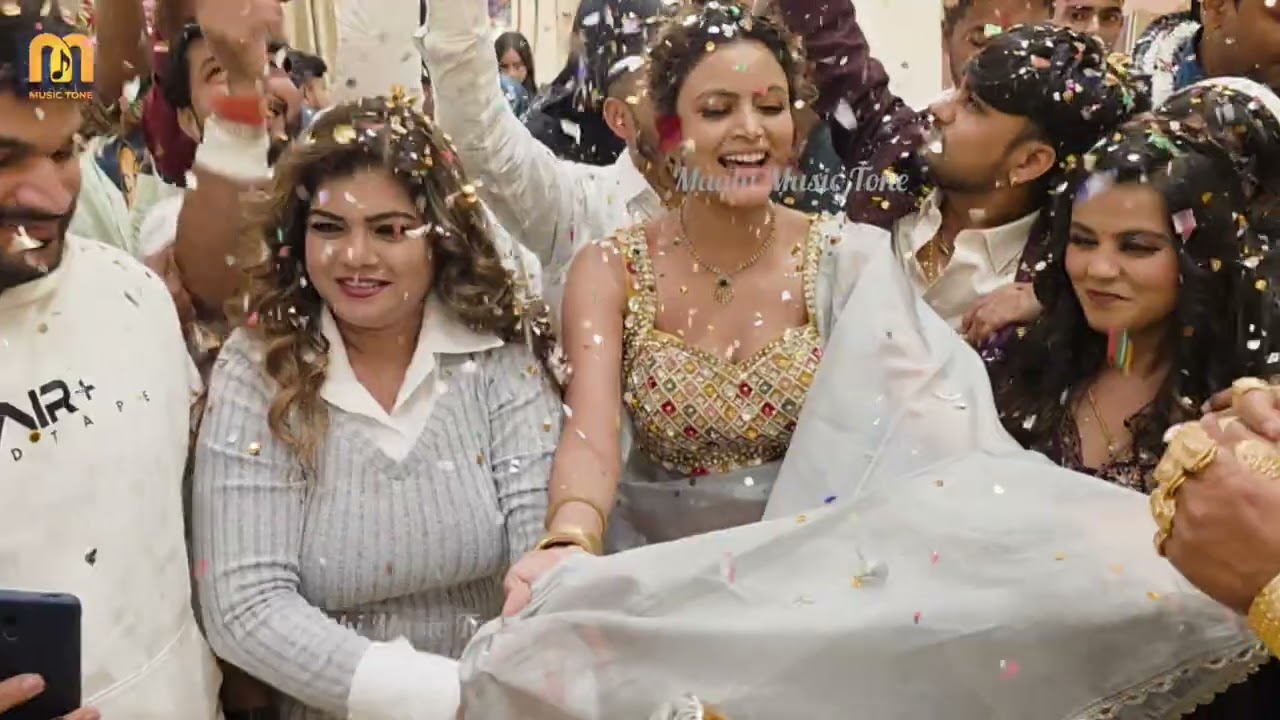 ख़ुशी कक्कड़ के जन्मदिन की पार्टी में शिल्पी राघवानी निशा दुबे