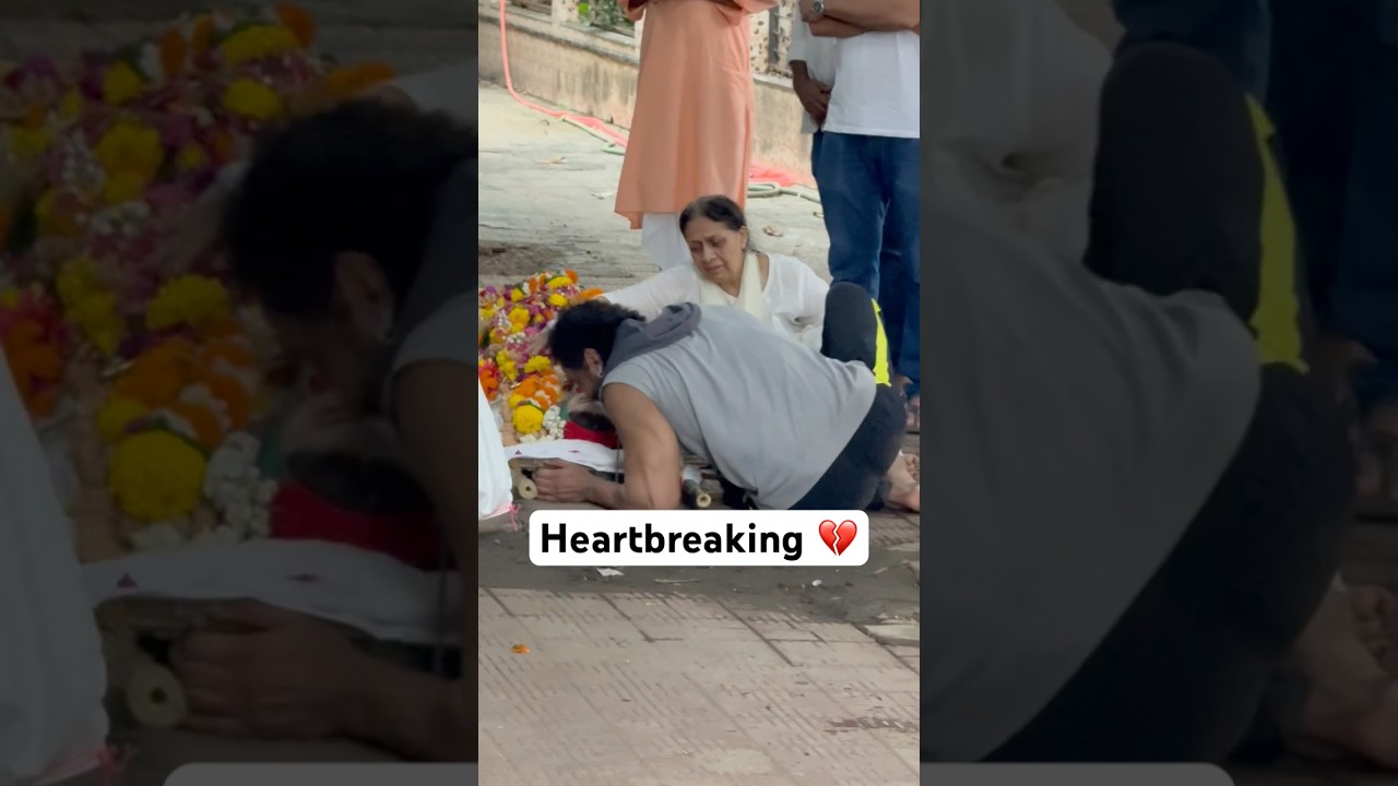 Parag Tyagi Cries At Shefali Last Rites 💔 #shefalijariwala #paragtyagi #bollywood