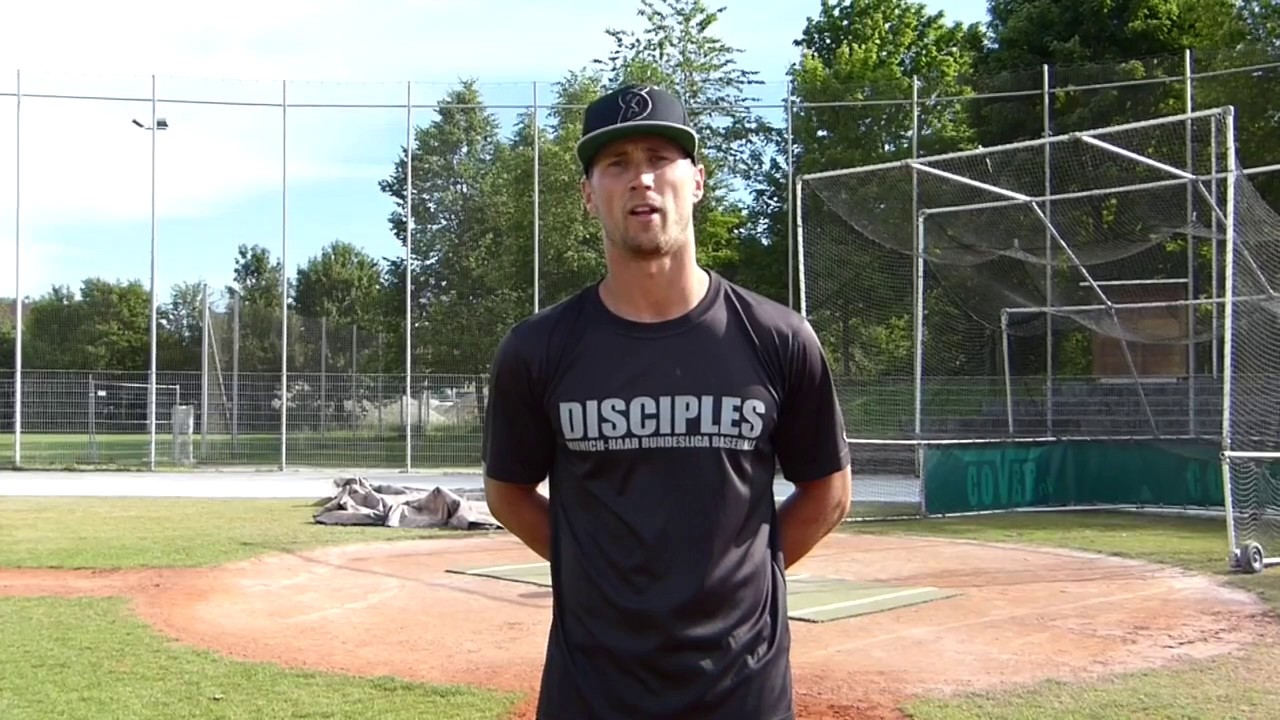 Baseball / Softball Fielding Drill: Read The Hop At 3B