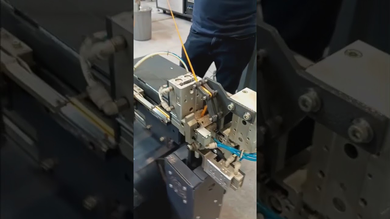 Beauty evening dress hanging rope professional bar tack sewing machine 高档上衣挂绳缝纫机