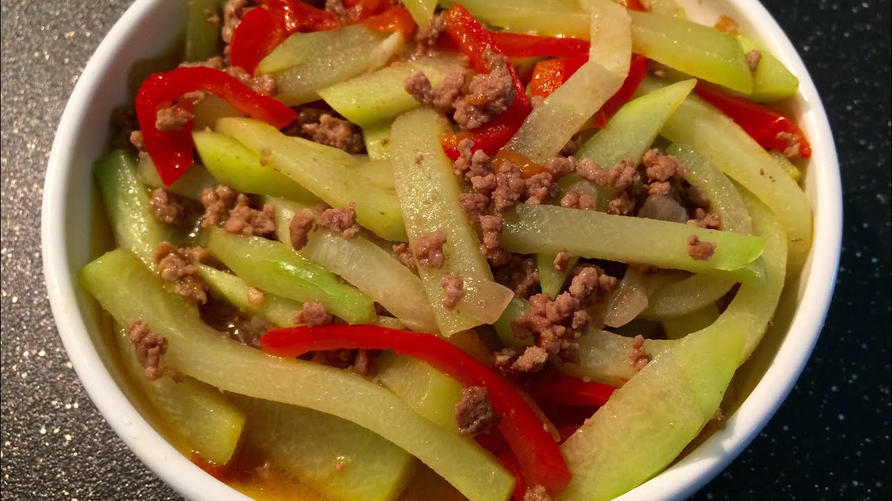 How i make Sautéed Chayote Squash with Ground Beef || Ginisang Sayote at Giniling na Baka | Filipino
