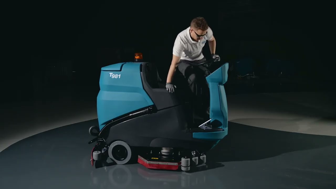 T981 Ride-On Floor Scrubber: Operator Training