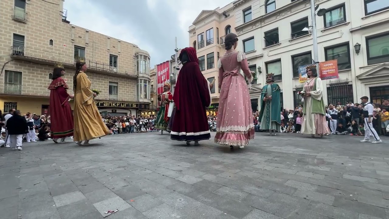 Ball de Cort - Nit de Sant Anastasi, Festes de Maig 2025 - Badalona (10/05/2025)