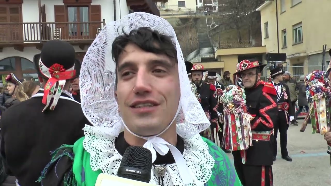 Sampeyre ha riabbracciato la Baìo: 