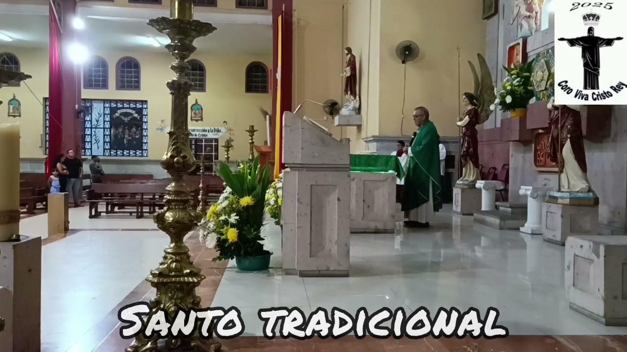 Santo tradicional